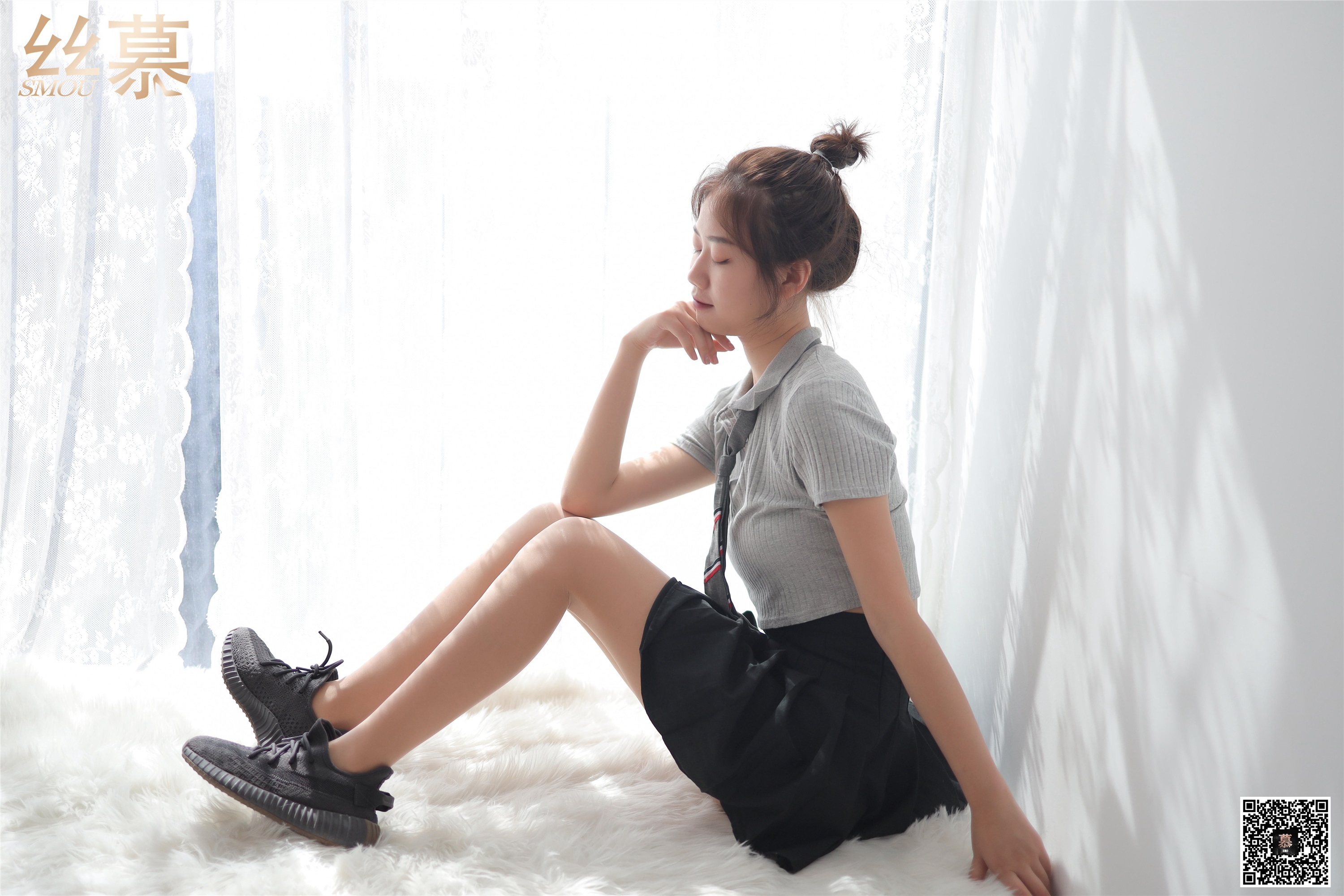 丝慕写真 特写集 TX041《缠在腿上的双丝诱惑-米朵》